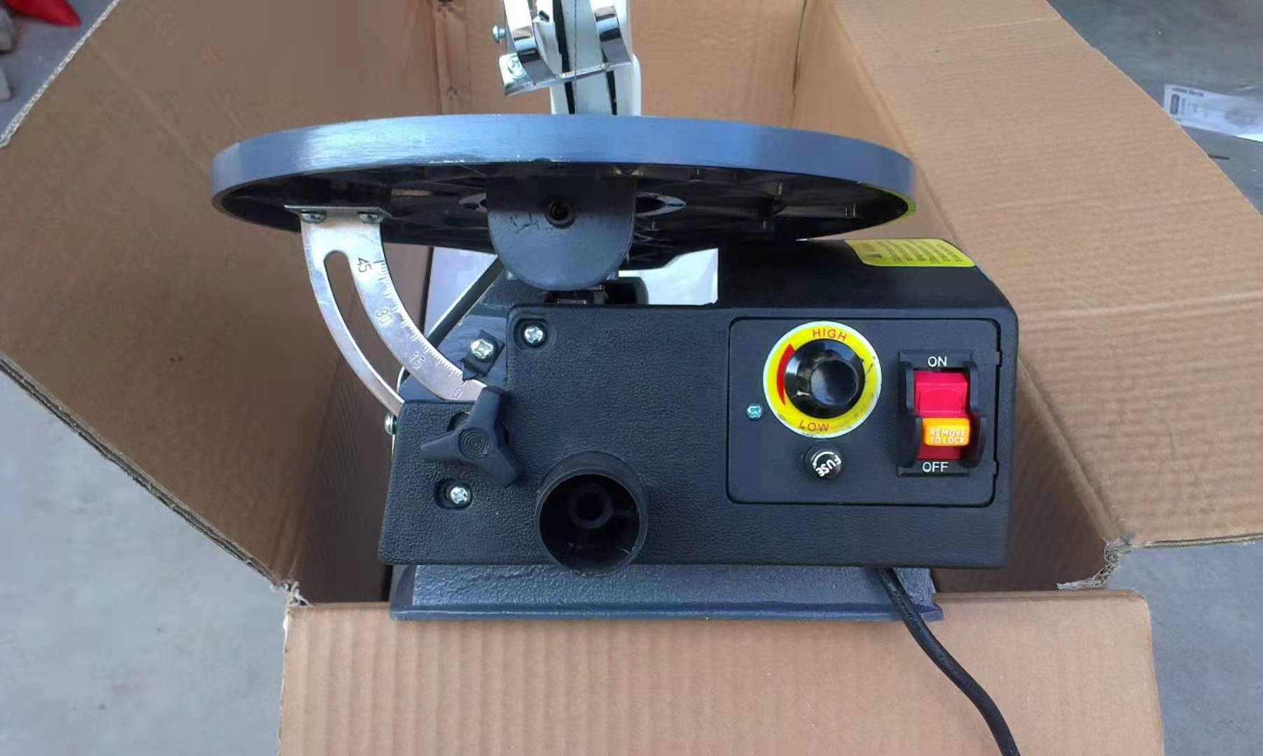 Wood Cutting Industrial Deskto - Woodworking Machine บทวิจารณ์และราคา